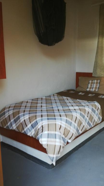 Divundu Guest House Room photo
